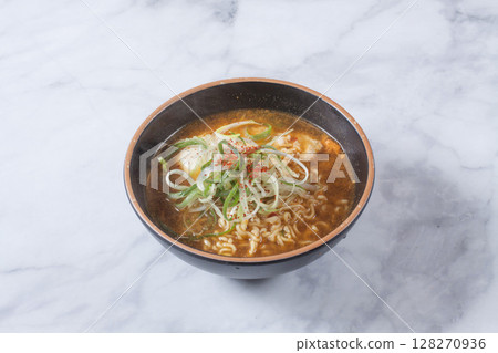 Ramyeon Ramyeon 128270936