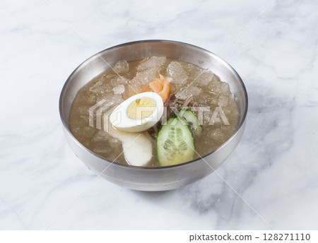 Naengmyeon(Buchwheat cool noodles) Naengmyeon(Buchwheat cool noodles) 128271110