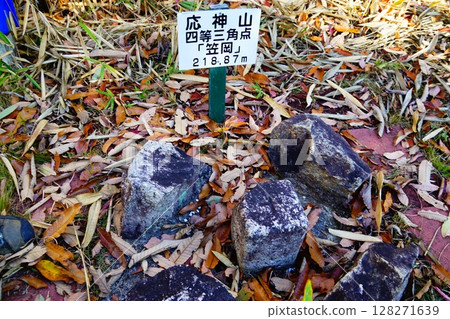 Okayama Prefecture, Kasaoka City, Ojinyama, summit, triangulation point 128271639