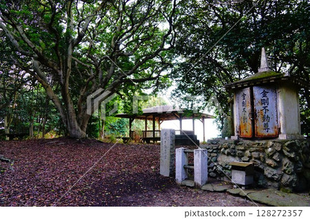 Hiroshima Prefecture Sensui Island Mount Omiyama Summit Kongo Fudoson Hiroshima Prefecture Sensui Island Mount Omiyama Summit Kongo Fudoson 128272357