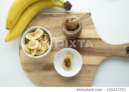 香蕉片佐甜羅望子果醬 128272721