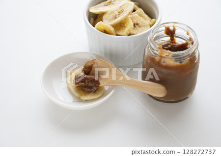 香蕉片佐甜羅望子果醬 128272737