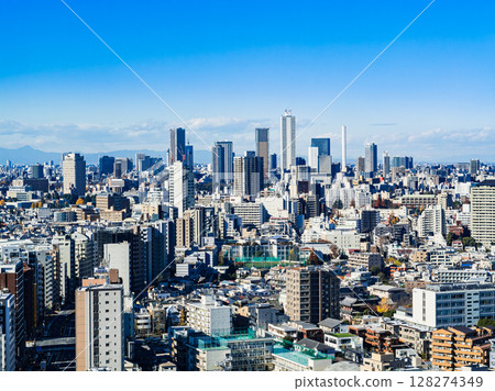 Tokyo Ikebukuro skyscraper 128274349