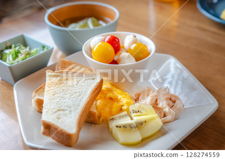 Healthy western-style breakfast plate with toast and mozzarella 128274559
