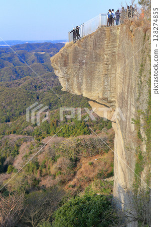 【千葉縣】晴朗的日子裡,鋸山上一瞥地獄景象(日本寺) 【千葉縣】晴朗的日子裡,鋸山上一瞥地獄景象(日本寺) 128274855