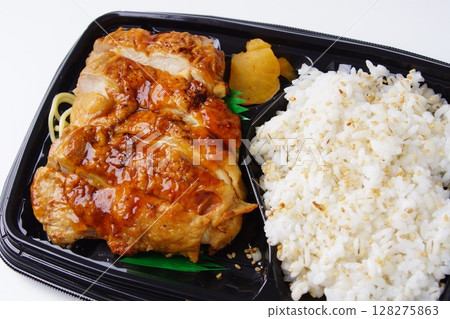 Chicken steak box lunch Chicken steak box lunch 128275863