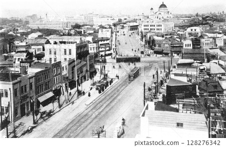 Old photo, 1931-1933, panorama of the Ogawamachi intersection in Kanda, Tokyo 128276342