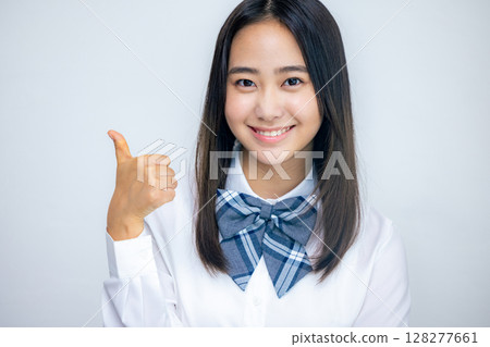 高中女生做出好兆頭 128277661