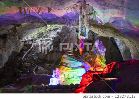 THAILAND PHRAE THAM PHA NANG KHOI CAVE THAILAND PHRAE THAM PHA NANG KHOI CAVE 128278112