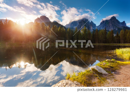 Italian dolomites 128279981