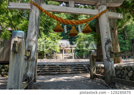 Shirakawa Hachiman Shrine torii gate in Shirakawa-go, Japan Shirakawa Hachiman Shrine torii gate in Shirakawa-go, Japan 128280870