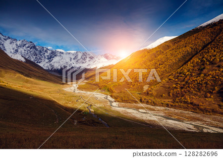 beautiful alpine valley beautiful alpine valley 128282696