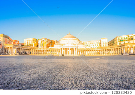Piazza del Plebiscito, Naples Italy Piazza del Plebiscito, Naples Italy 128283420