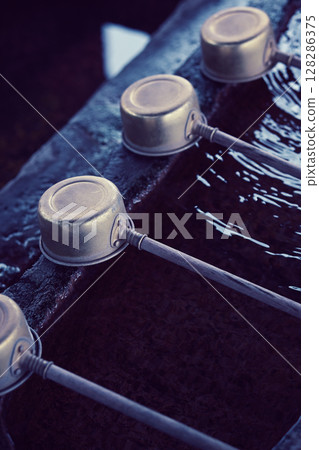 Shimizu Shimizu 128286375