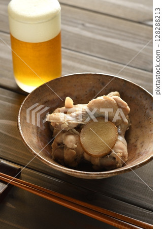 鹽煮雞翅 128288213