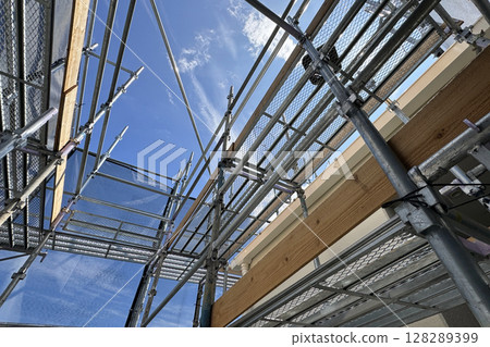 Image of scaffolding at a construction site 128289399