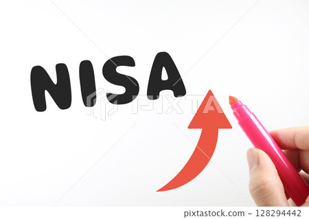 照片顯示字母 NISA 和用紅筆指向的向上箭頭 照片顯示字母 NISA 和用紅筆指向的向上箭頭 128294442