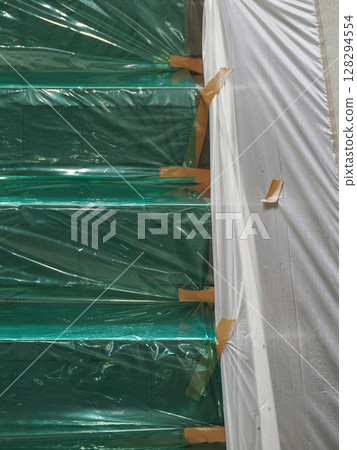 Staircase maintenance Staircase maintenance 128294554