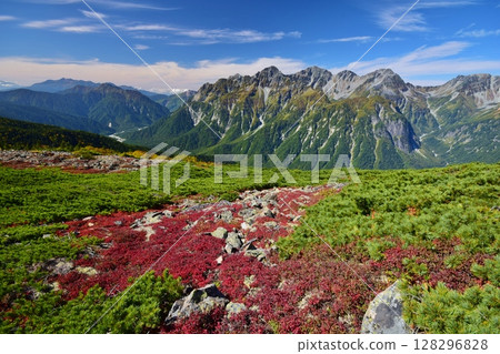 The Hotaka mountain range and Mt. Yari as seen from Mt. Chogatake 128296828