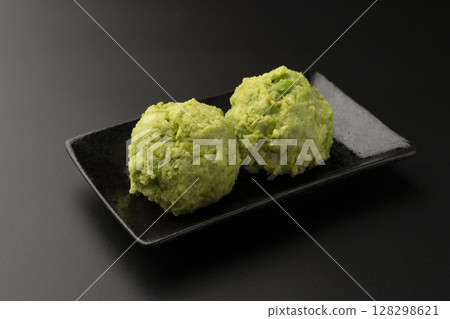 Ohagi with Zunda paste 128298621