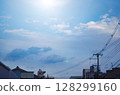 The sky on a sunny day 128299160