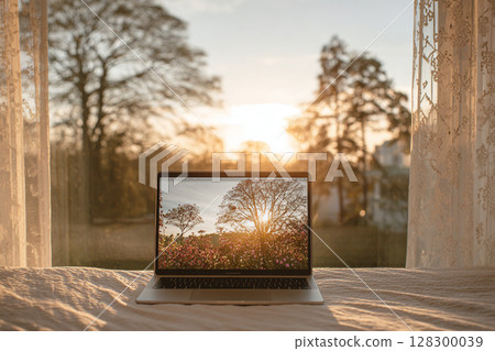 Serene Laptop Sunrise Serene Laptop Sunrise 128300039