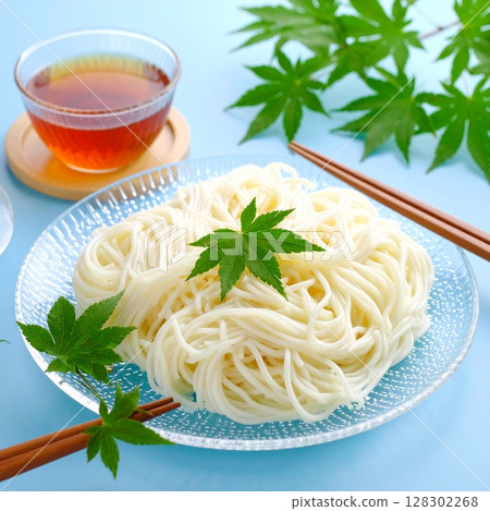 Somen noodles served in a glass bowl, noodle soup illustration Somen noodles served in a glass bowl, noodle soup illustration 128302268