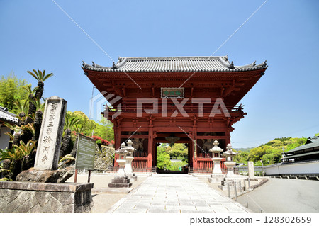 小川寺（大門）[和歌山縣紀之川市] 128302659