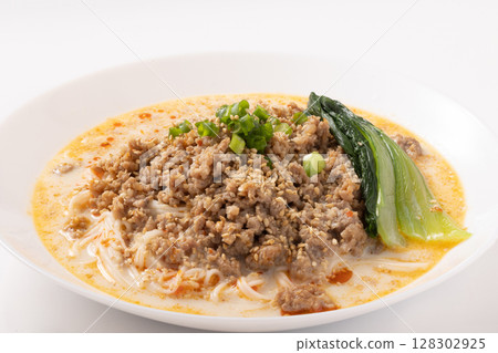 Chilled soy milk tantan somen noodles 128302925