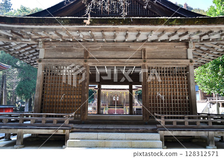 Hiyoshi Taisha Shrine in Shiga Prefecture - Head shrine of the approximately 3,800 Hiyoshi, Hie and Sanno shrines across the country 128312571