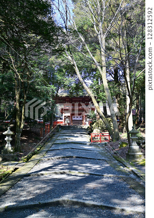 Hiyoshi Taisha Shrine in Shiga Prefecture - Head shrine of the approximately 3,800 Hiyoshi, Hie and Sanno shrines across the country 128312592