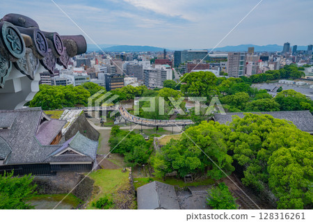 (熊本縣)從熊本城塔俯瞰城下町 (熊本縣)從熊本城塔俯瞰城下町 128316261