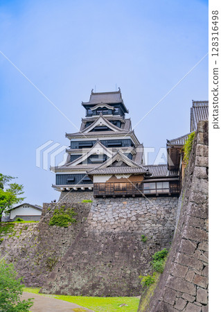 (Kumamoto Prefecture) Kumamoto Castle undergoing restoration work following earthquake damage (Kumamoto Prefecture) Kumamoto Castle undergoing restoration work following earthquake damage 128316498