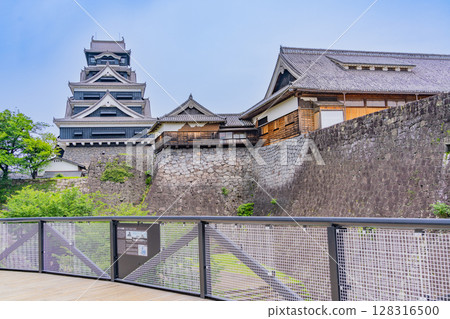 (Kumamoto Prefecture) Kumamoto Castle undergoing restoration work following earthquake damage (Kumamoto Prefecture) Kumamoto Castle undergoing restoration work following earthquake damage 128316500