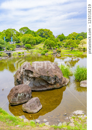 (熊本縣)晴空下的水前寺成趣園 (熊本縣)晴空下的水前寺成趣園 128318219