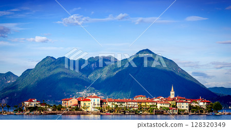 Borromean islands, lake maggiore, Stresa, italy 128320349