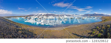 Jokulsarlon lagoon panorama with bridge Iceland 128320612