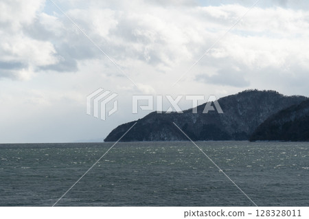琵琶湖在冬天 琵琶湖在冬天 128328011