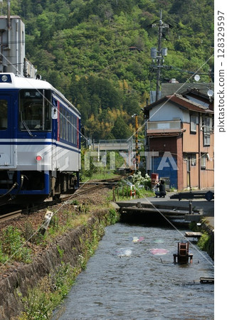 鳥取、四季漫步、鯉魚旗河、瀨戶川 128329597