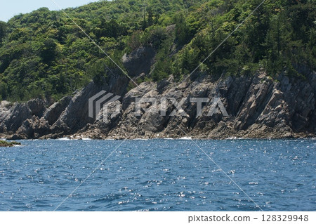 Tottori Four Seasons Walk Spring Matsushima Pleasure Boat 128329948