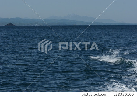 Tottori Four Seasons Walk Spring Matsushima Pleasure Boat 128330100