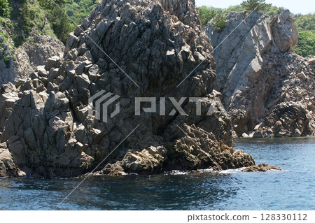 Tottori Four Seasons Walk Spring Matsushima Pleasure Boat 128330112