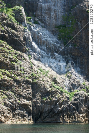 Tottori Four Seasons Walk Spring Matsushima Pleasure Boat 128330276