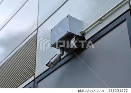Security camera image 128331272