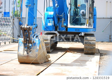 Shovel car Shovel car 128331519