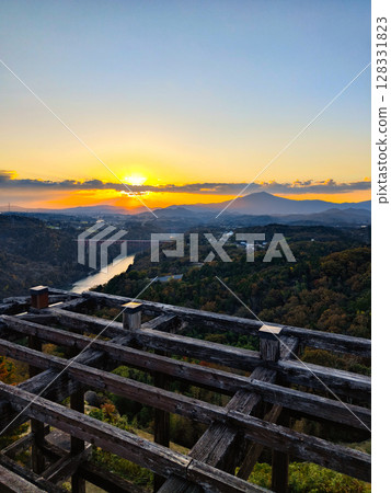 Naegi Castle Ruins (Autumn): View from the castle tower observation deck 128331823
