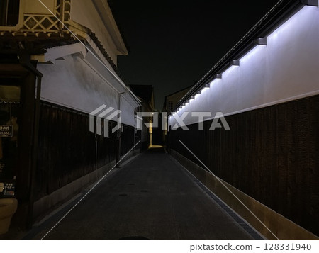 Kurashiki愛知區在晚上 Kurashiki愛知區在晚上 128331940