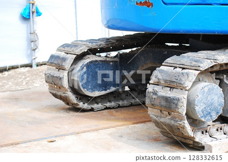 Caterpillar Caterpillar 128332615