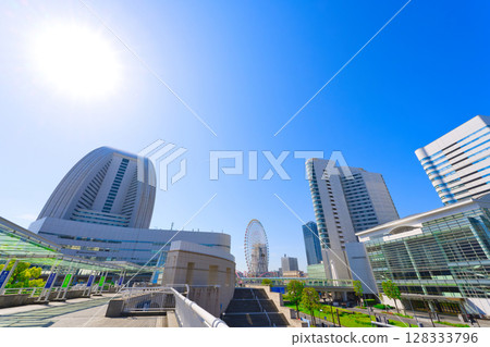 [Kanagawa Prefecture] Sightseeing in Yokohama during Golden Week in May 128333796