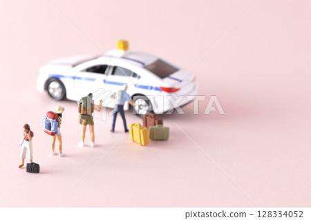 Tourism, travel, inbound, overtourism 128334052